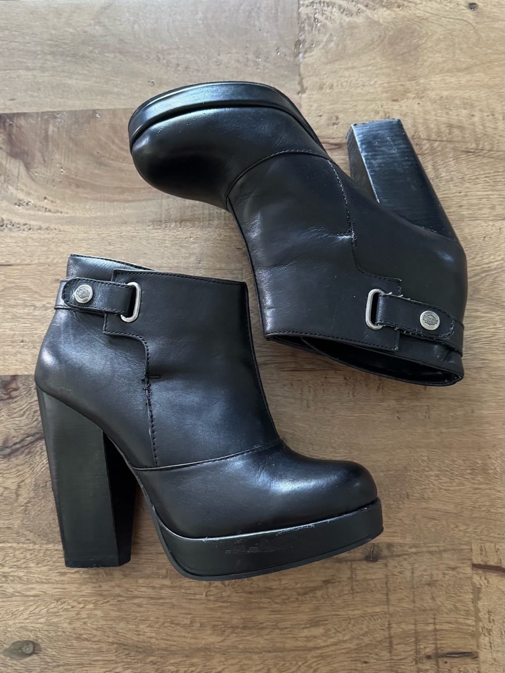 Harley Davidson block heel buckle Motorcycle Boots Black Leather Womens 7